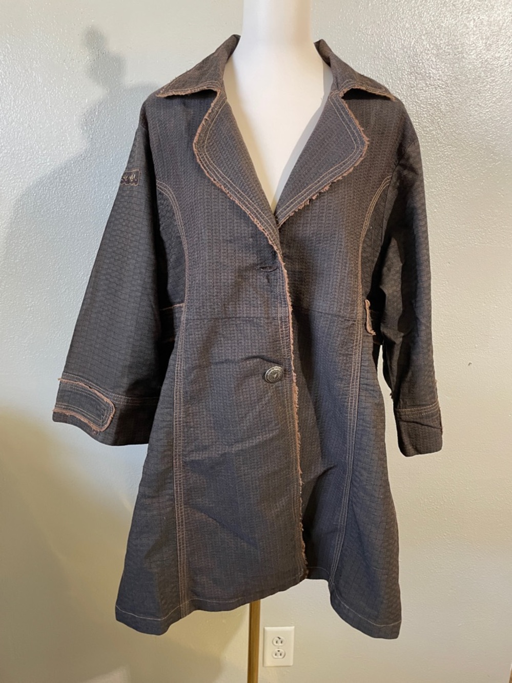 Artsy Textured Brown Raw Hem Button Jacket Pockets Artisan Coat Flashback NWT